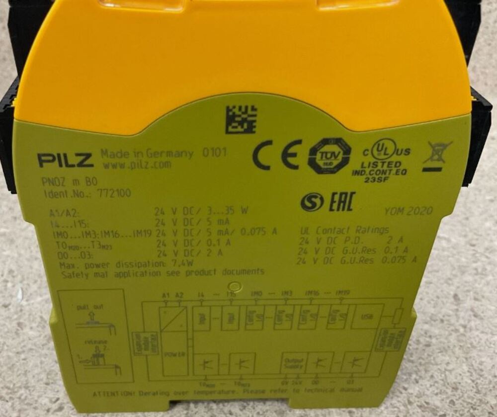Microcontrolador PNOZ m B0 MULTI 2 BASE UNIT 12I/4O 24VDC